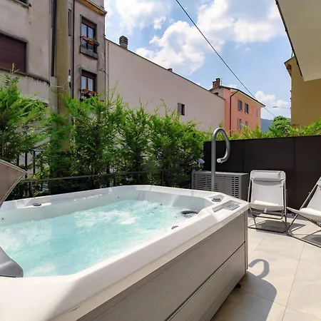 La Terrazza - Private Jacuzzi In Downtown *